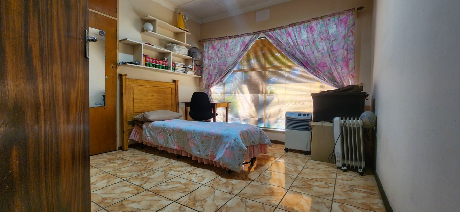 8 Bedroom Property for Sale in Baillie Park North West